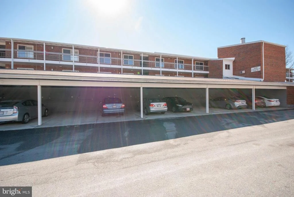 Photo of Unit 2D at 3510 FOREST EDGE DRIVE