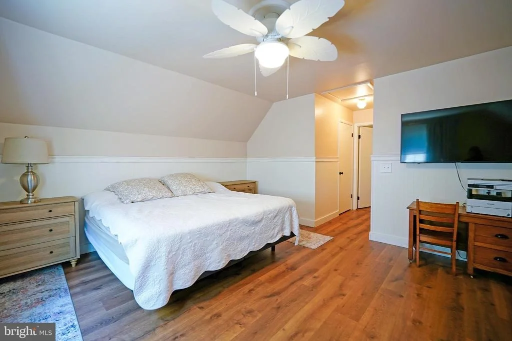 Photo of 101 OAK LANE