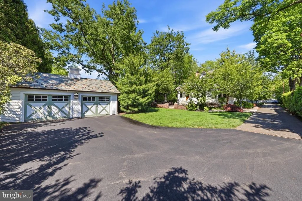 Photo of 406 WASHINGTON AVENUE