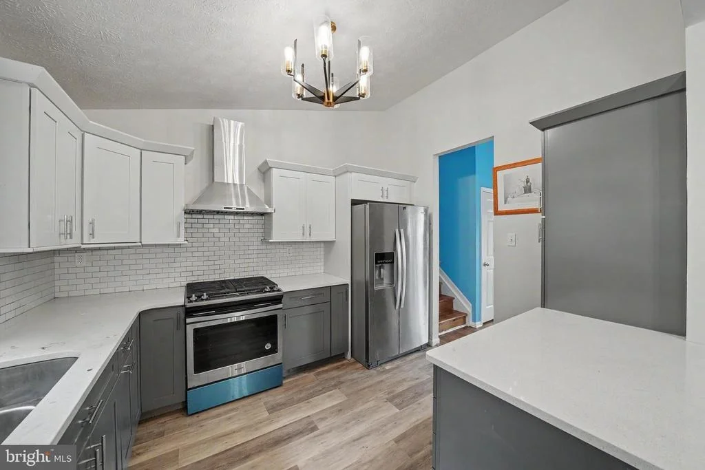 Photo of 206 MACDUFF ROAD