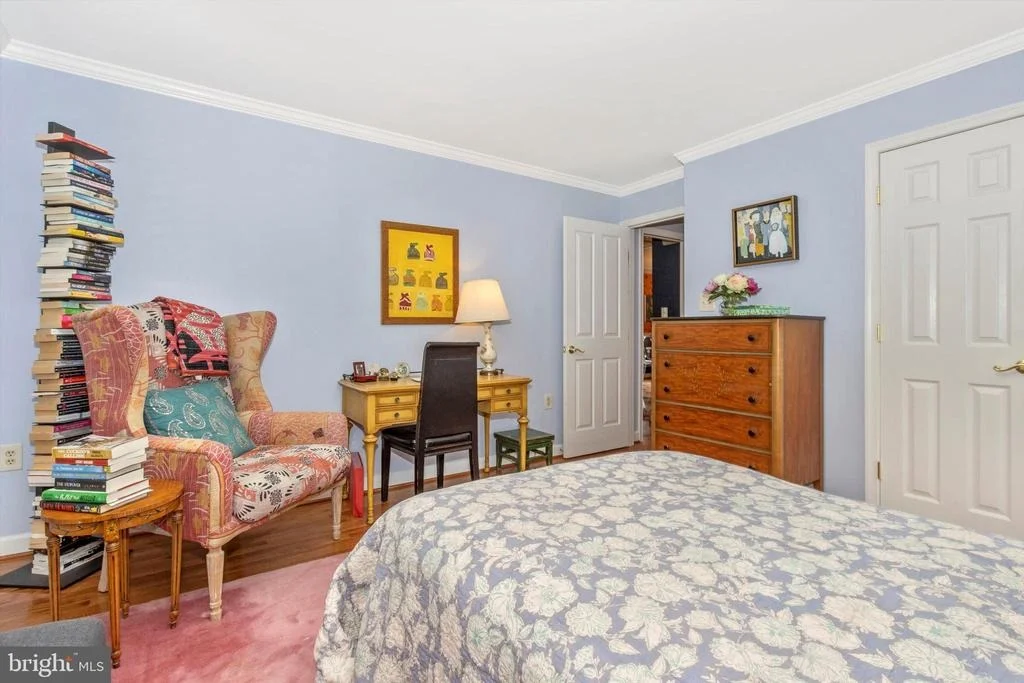 Photo of 833 DUNBROOKE COURT