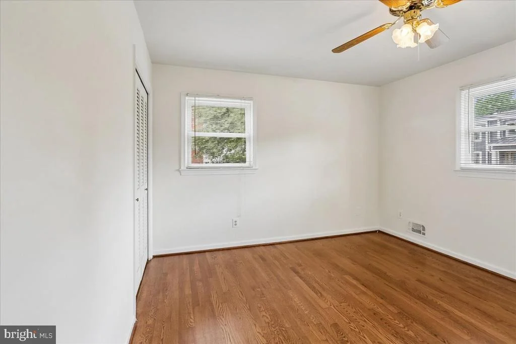 Photo of 3604 HERITAGE LANE