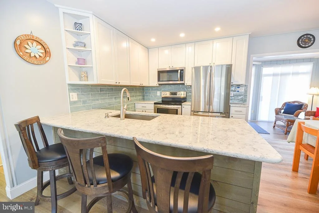 Photo of 681 COLLINS STREET