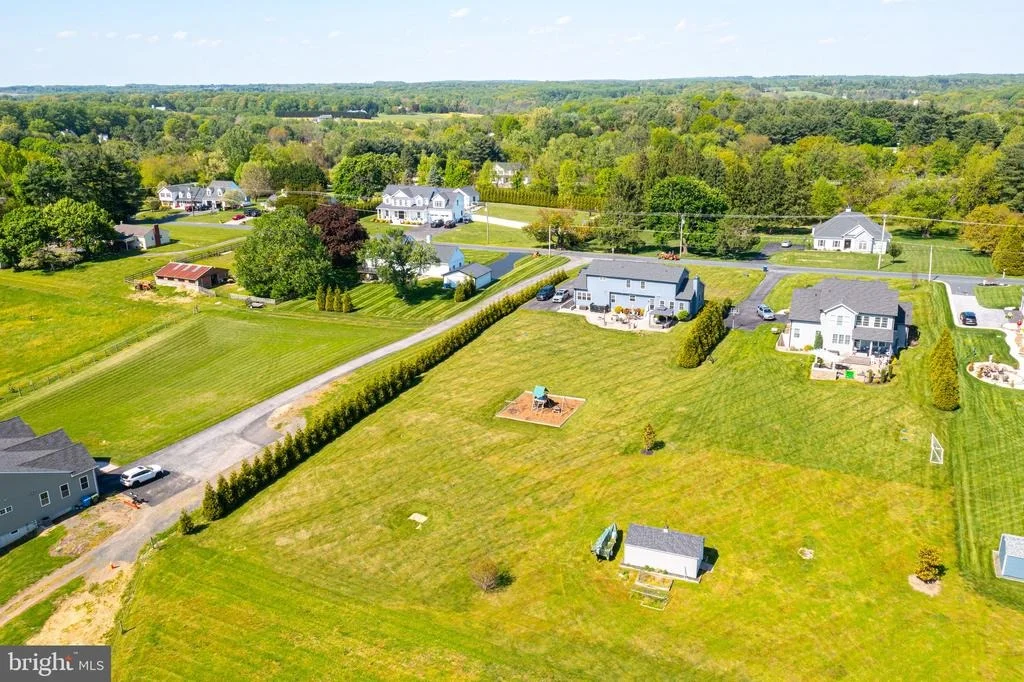Photo of 2818 SCARFF ROAD