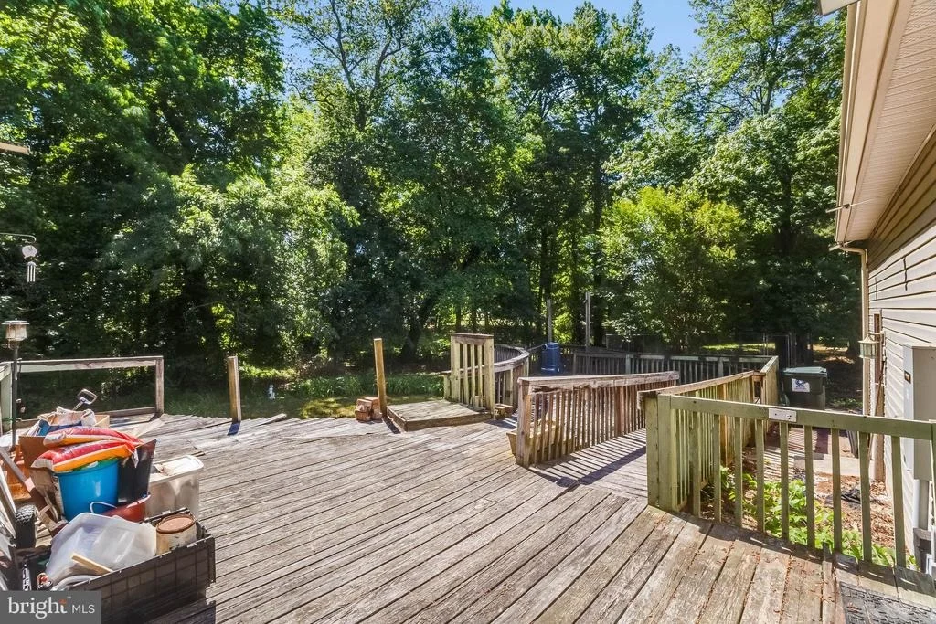 Photo of 28011 LINE ROAD