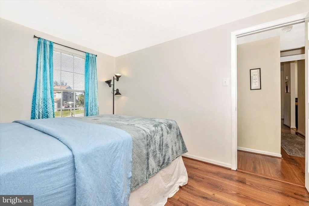 Photo of 1001 CHINABERRY DRIVE