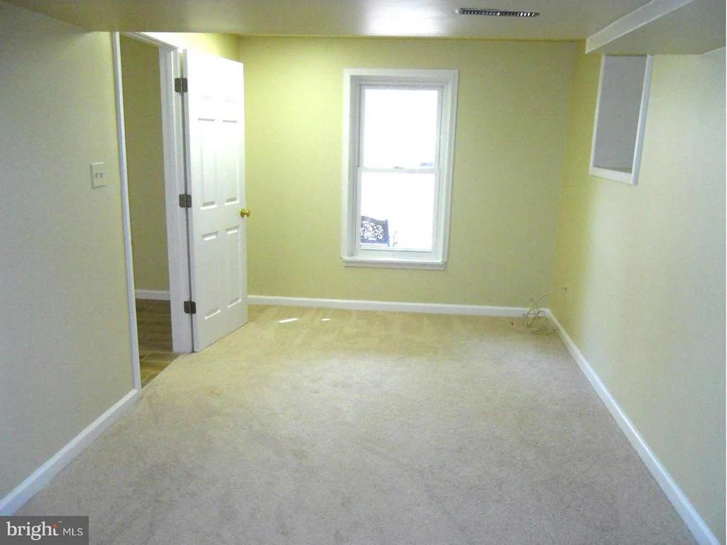 Photo of 9804 MAINSAIL DRIVE