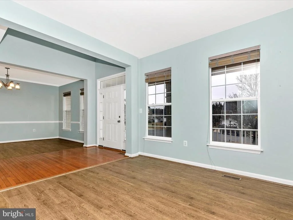 Photo of 605 CROSSOVER COURT