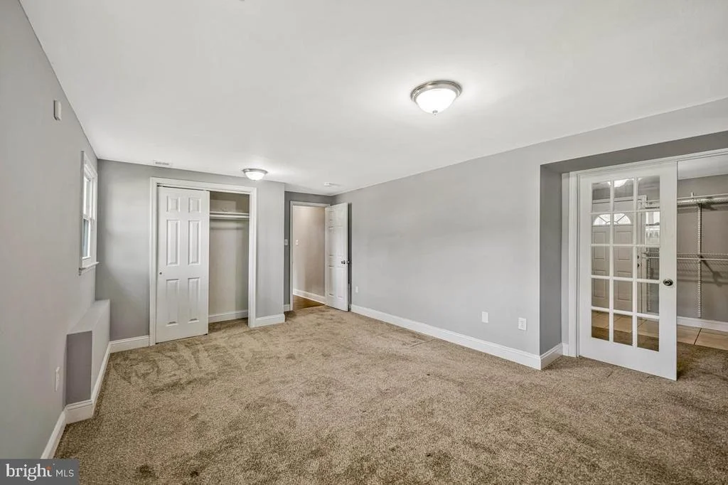 Photo of 409 UNIVERSITY DRIVE