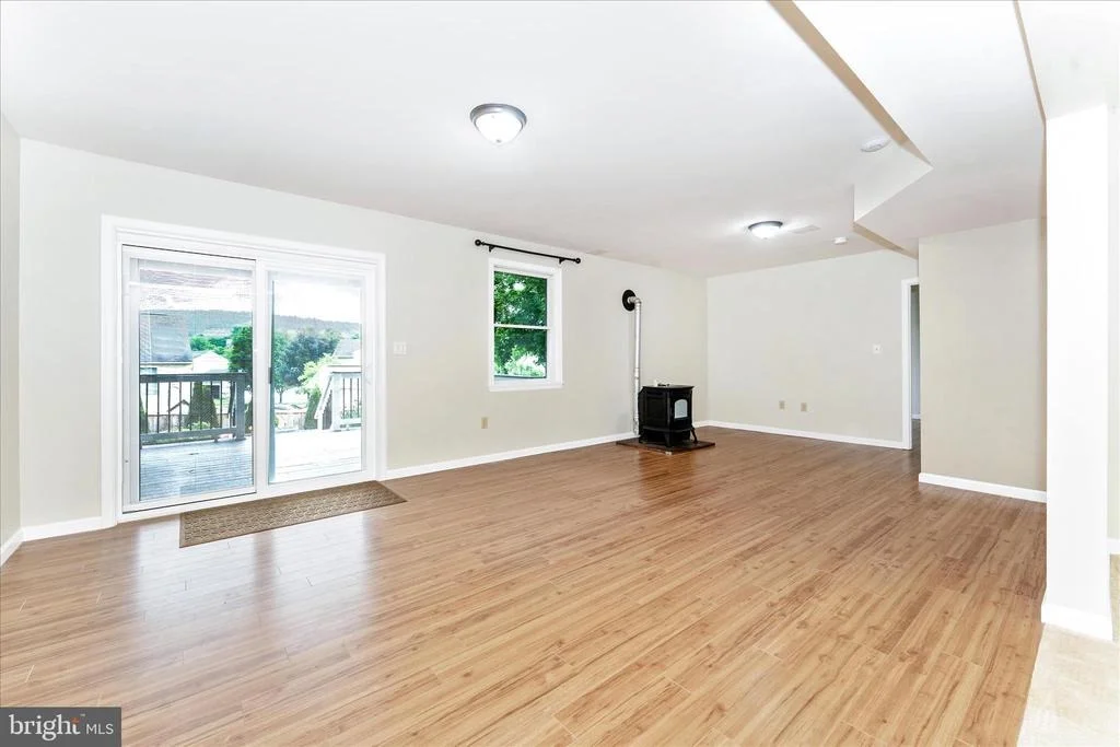 Photo of 31 AMANDA DRIVE