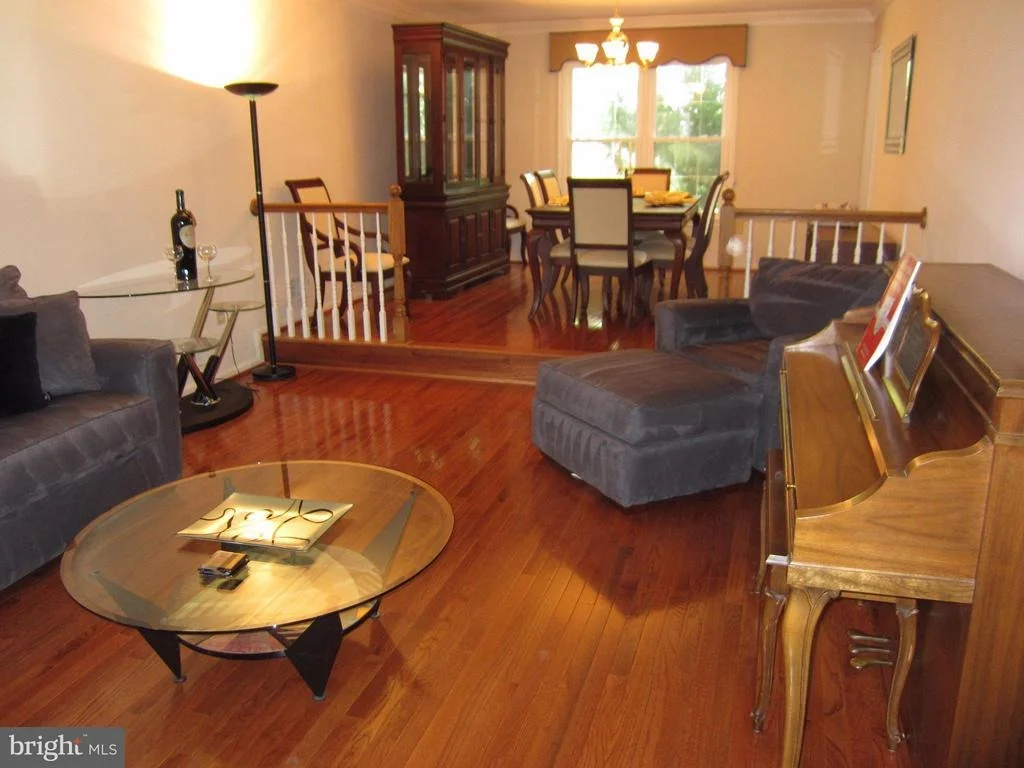 Photo of 15005 WELLWOOD ROAD