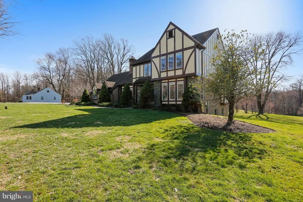 Photo of 16404 OLD ORCHARD ROAD