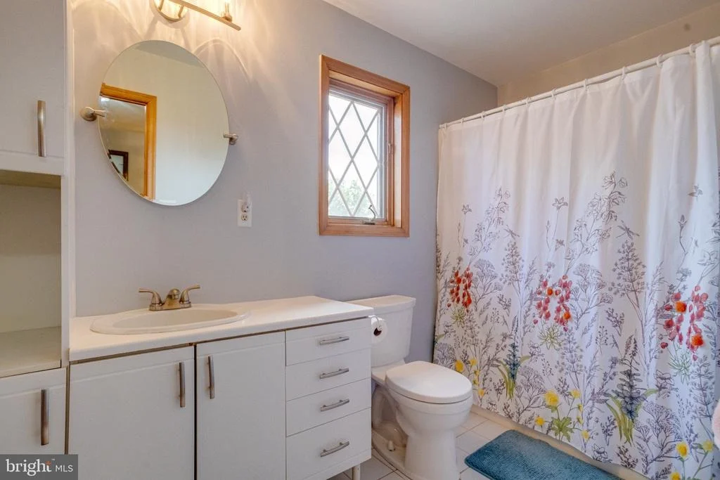 Photo of 2300 KINGS ARMS DRIVE