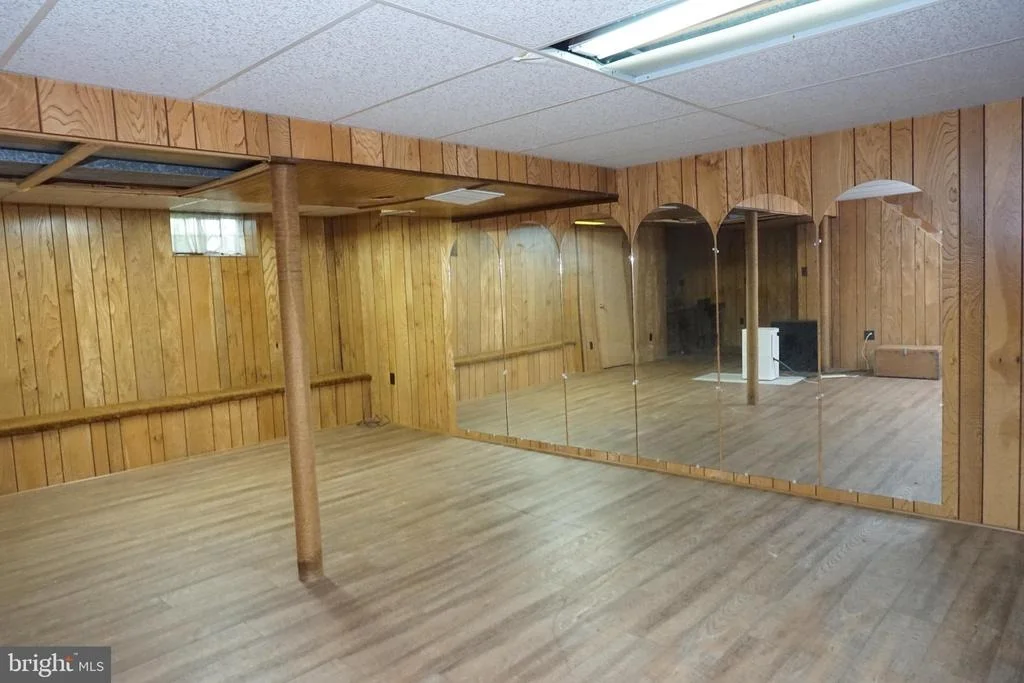 Photo of 1304 CHEZ COURT