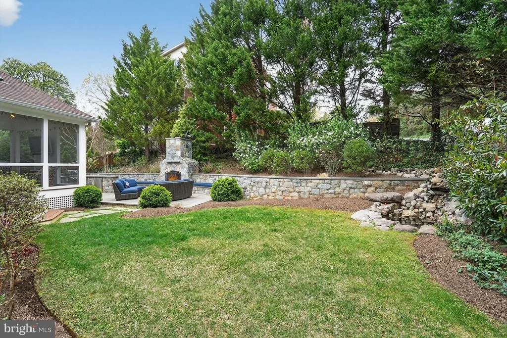 Photo of 4837 W STREET NW