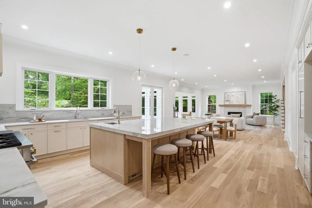 Photo of 1142 CAMERON ROAD