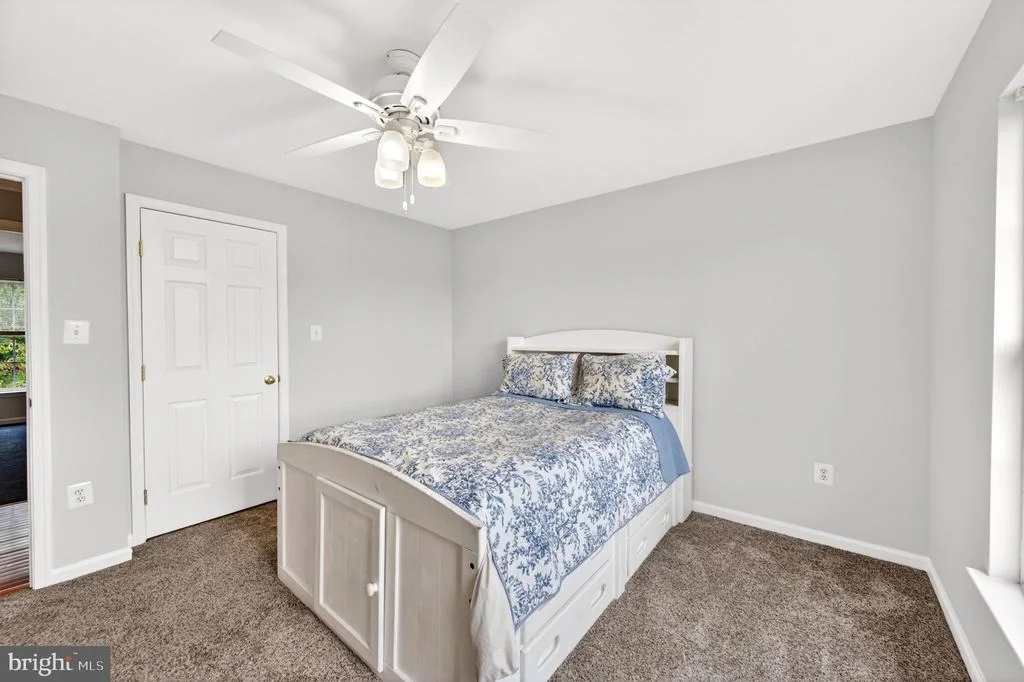 Photo of 8 N POINTE TERRACE