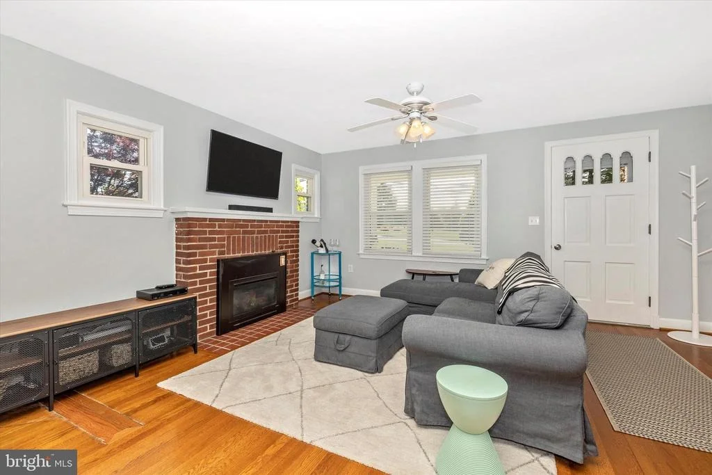 Photo of 25216 OAK DRIVE