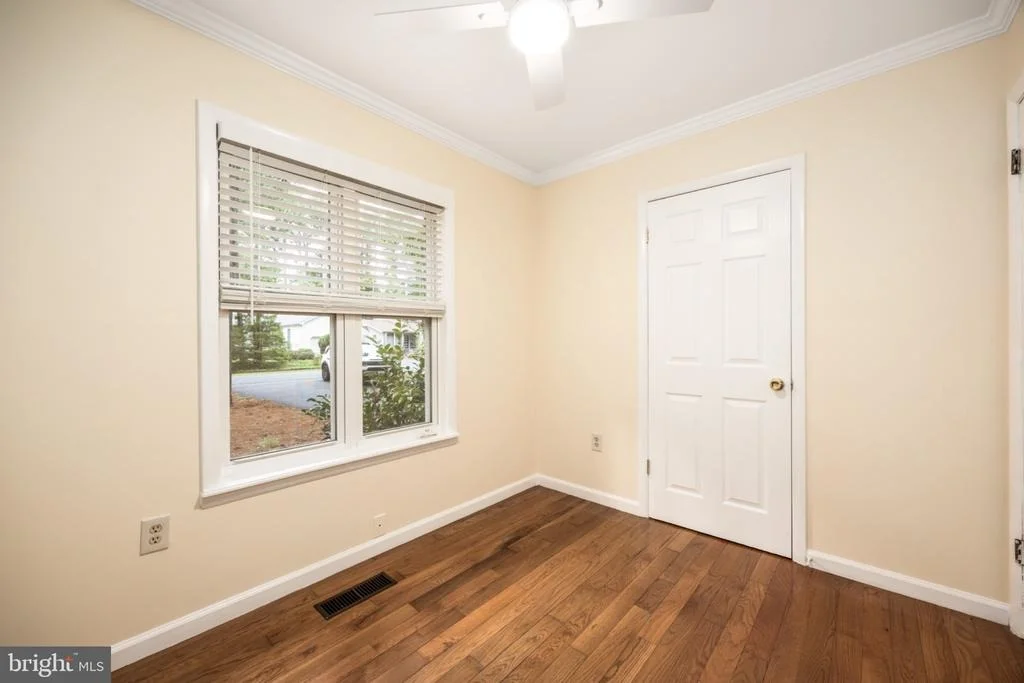 Photo of 38 FAIRWAY LANE