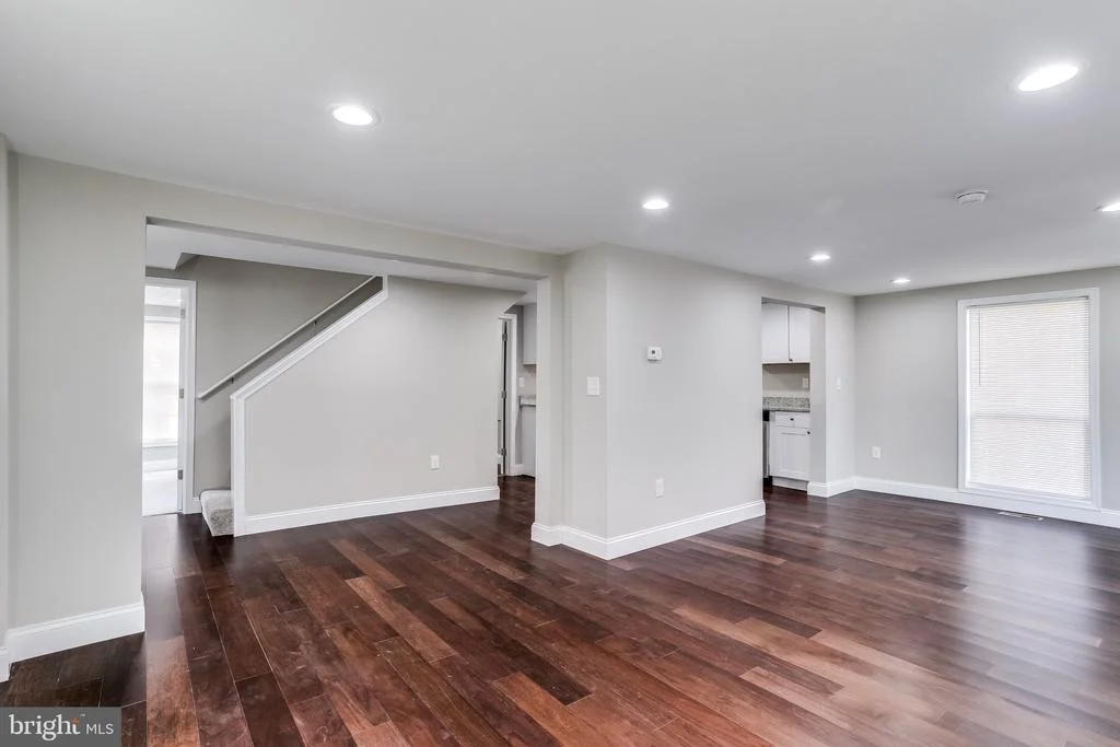 Photo of 7939 WISE AVENUE