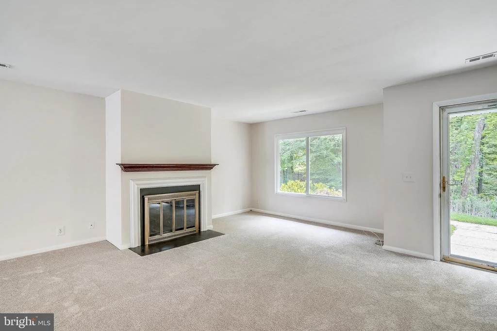 Photo of Unit 185B at 14613 KELMSCOT DRIVE