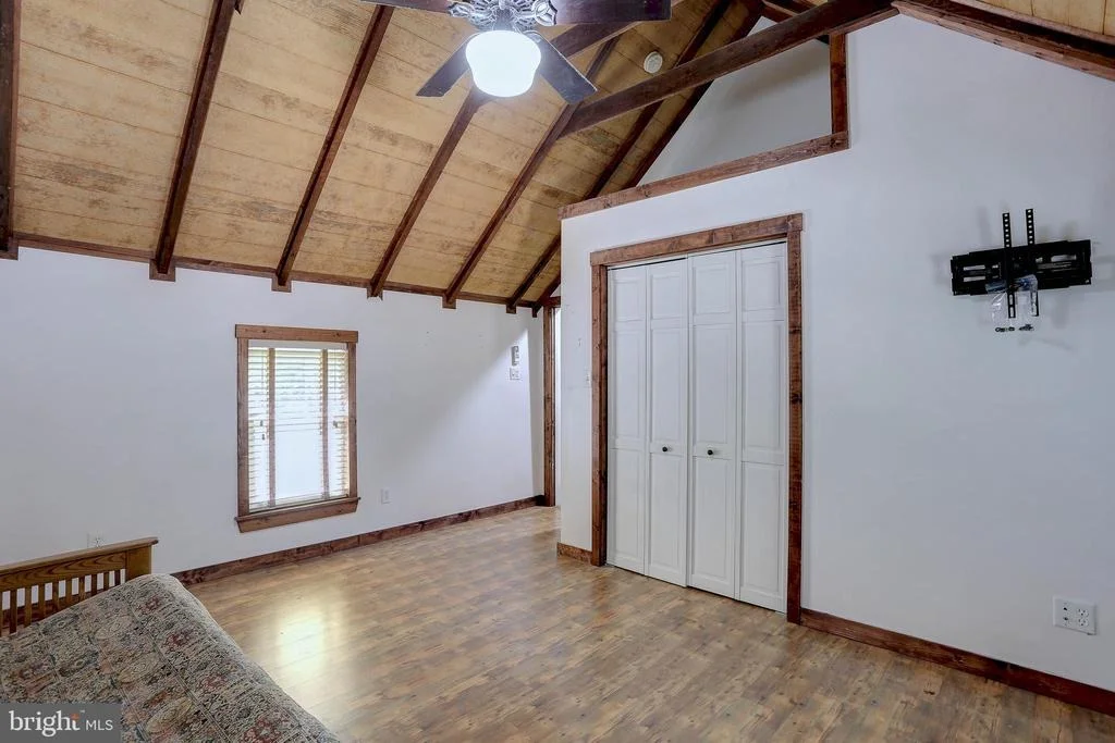 Photo of 4933 LANDING ROAD