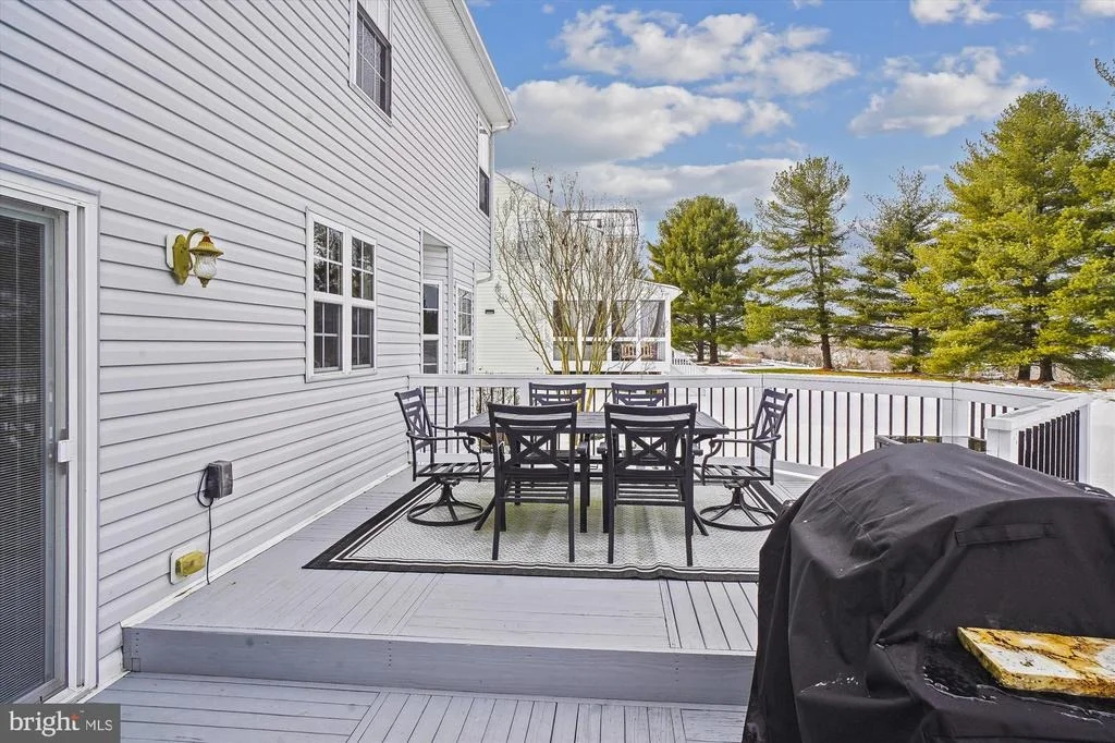 Photo of 11112 EAGLETRACE DRIVE