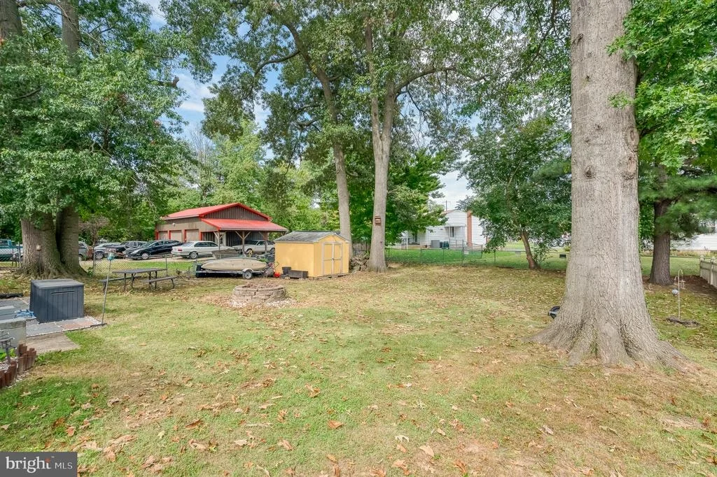 Photo of 403 WEBB LANE