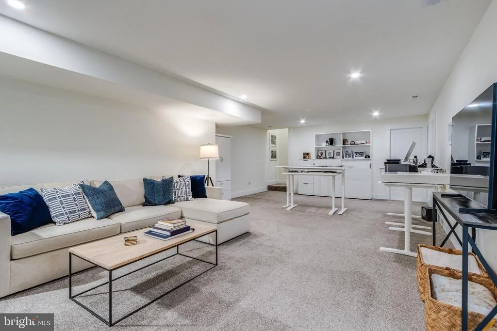 Photo of 16471 FOUR LEAF DRIVE