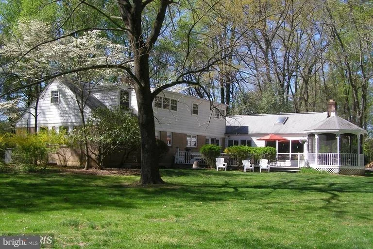 Photo of 9301 WARFIELD ROAD
