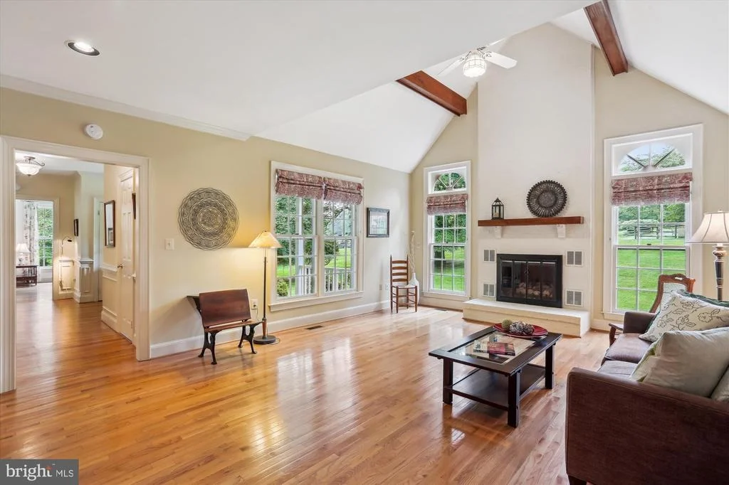 Photo of 22217 CREEKVIEW DRIVE