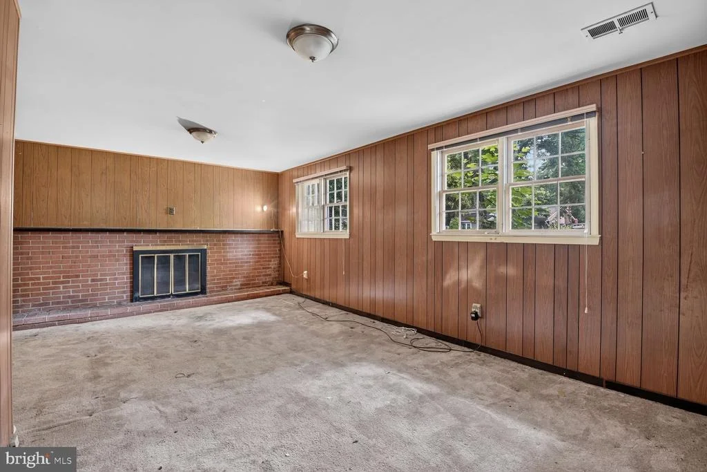 Photo of 1326 GRESHAM ROAD