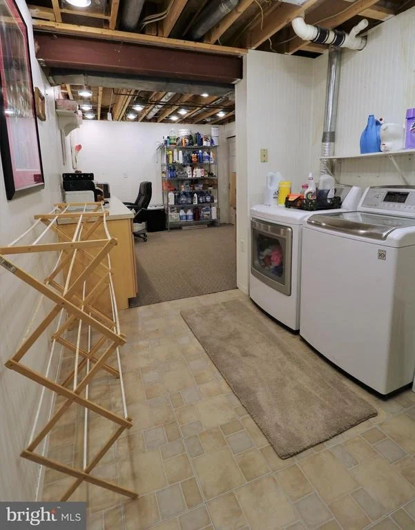Photo of 4690 YOUNG ROAD