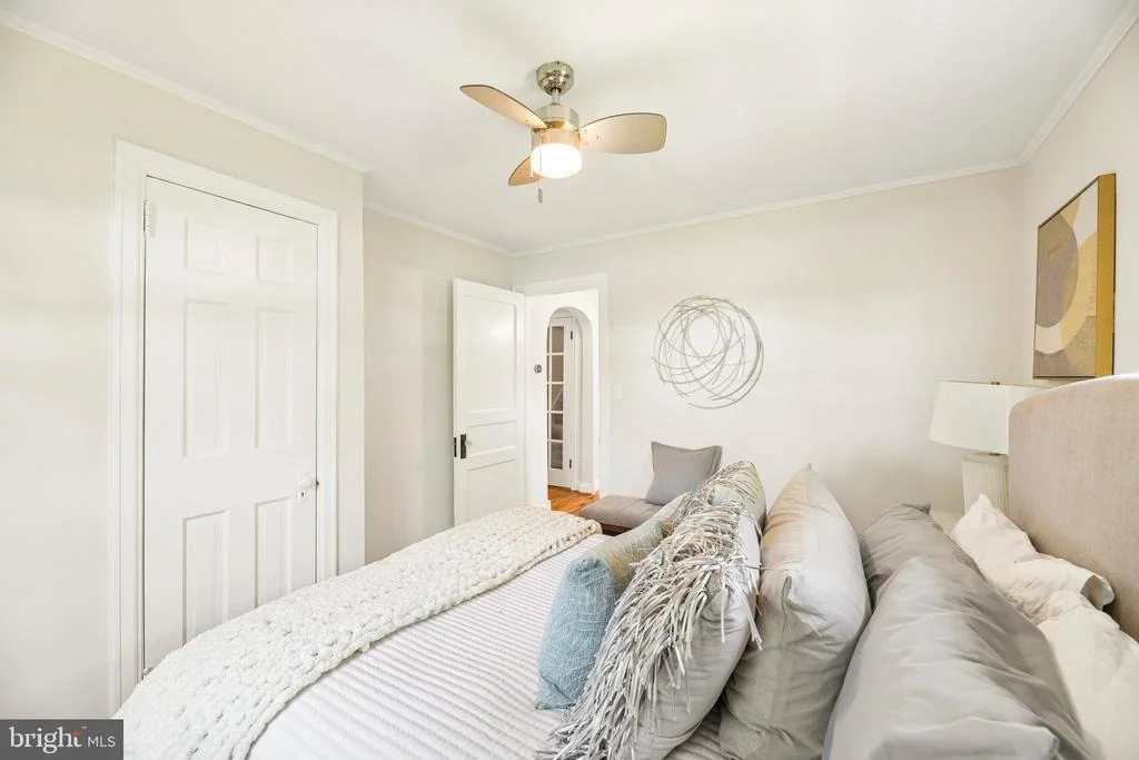 Photo of 8420 LEAF ROAD