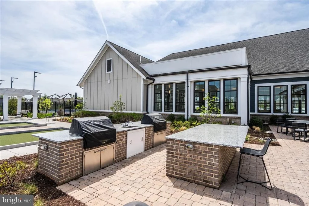 Photo of 21717 HAWKSBILL HIGH CIRCLE