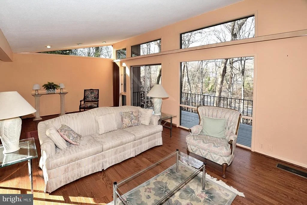 Photo of 4 BUTTONWOOD LANE