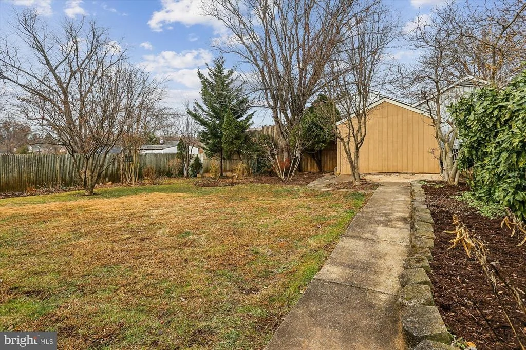 Photo of 12317 MIDDLE ROAD