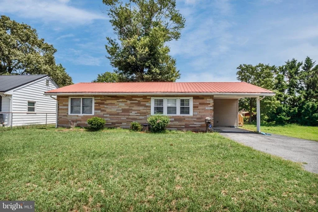 Photo of 311 OAK ROAD