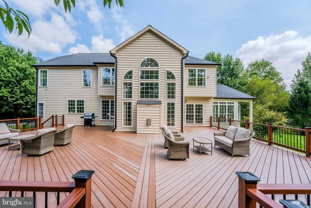 Photo of 17301 ROUNDMONT PLACE