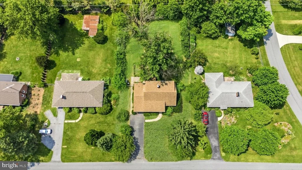 Photo of 6783 SUNNYBROOK DRIVE