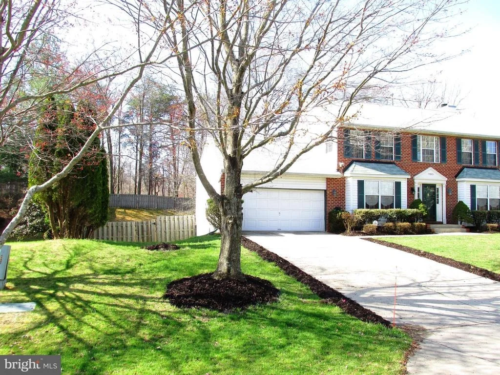 Photo of 9103 JOUSTING LANE