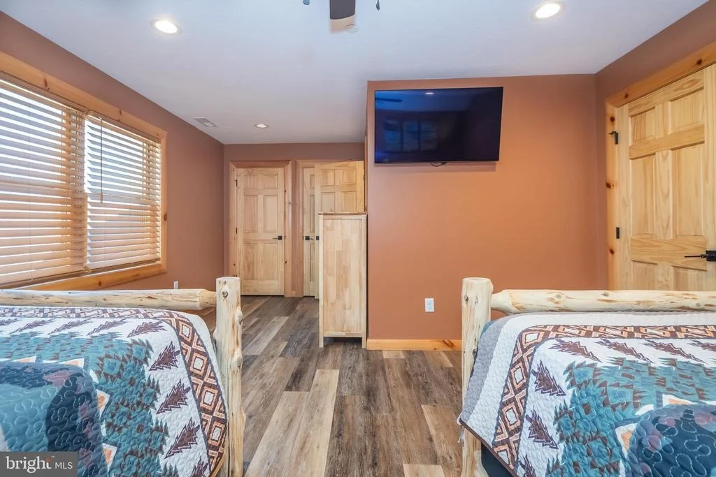 Photo of 94 SANDY VIEW COURT