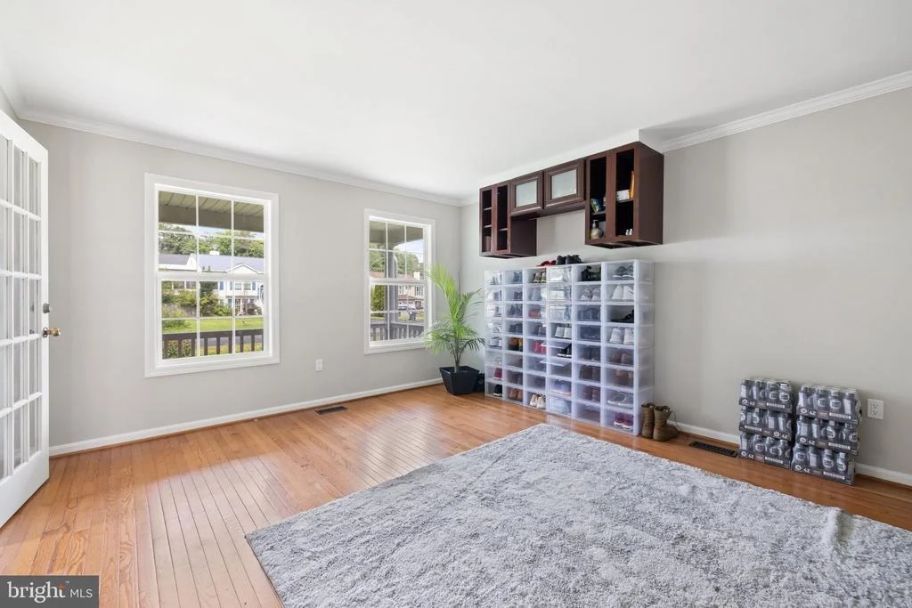 Photo of 18 PICKOS PLACE