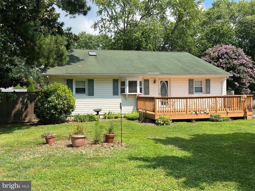 Photo of 706 KINGFISHER ROAD
