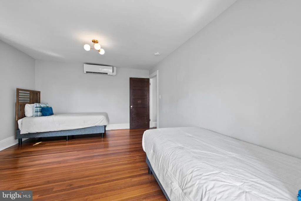 Photo of 504 OVERHILL ROAD