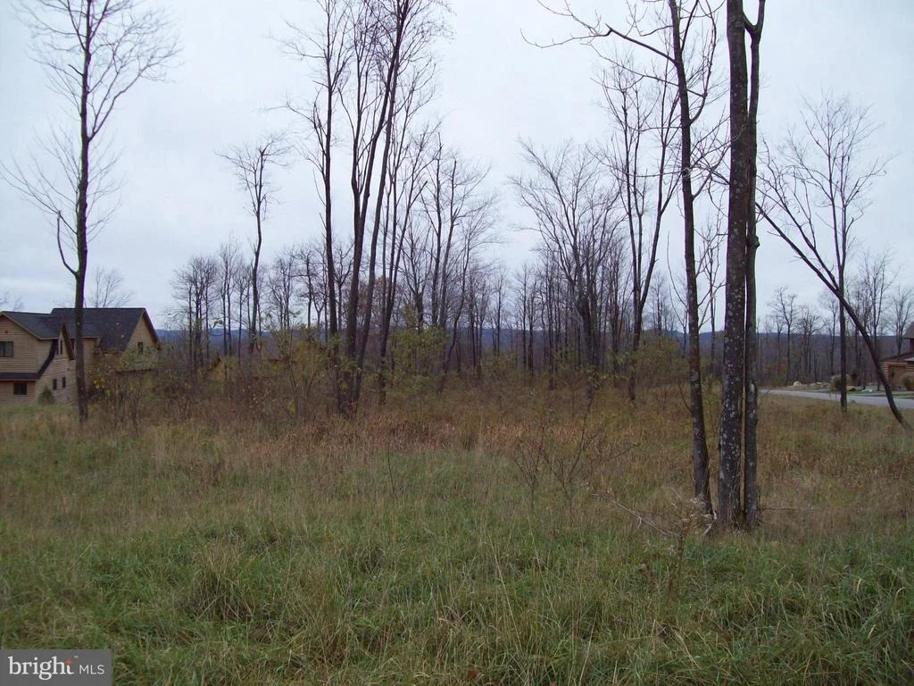 Photo of 27 TREE CAMP CIRCLE