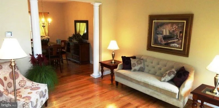 Photo of 9263 CARTERSVILLE ROAD
