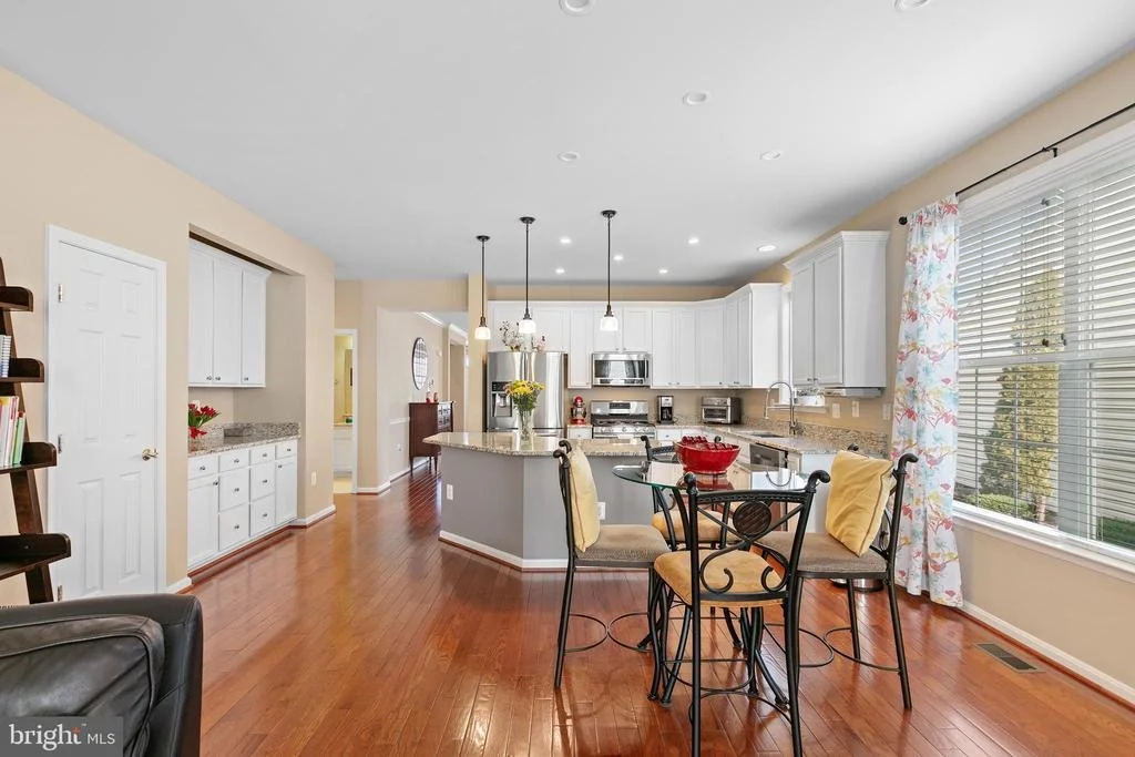 Photo of 12819 ARNOT LANE