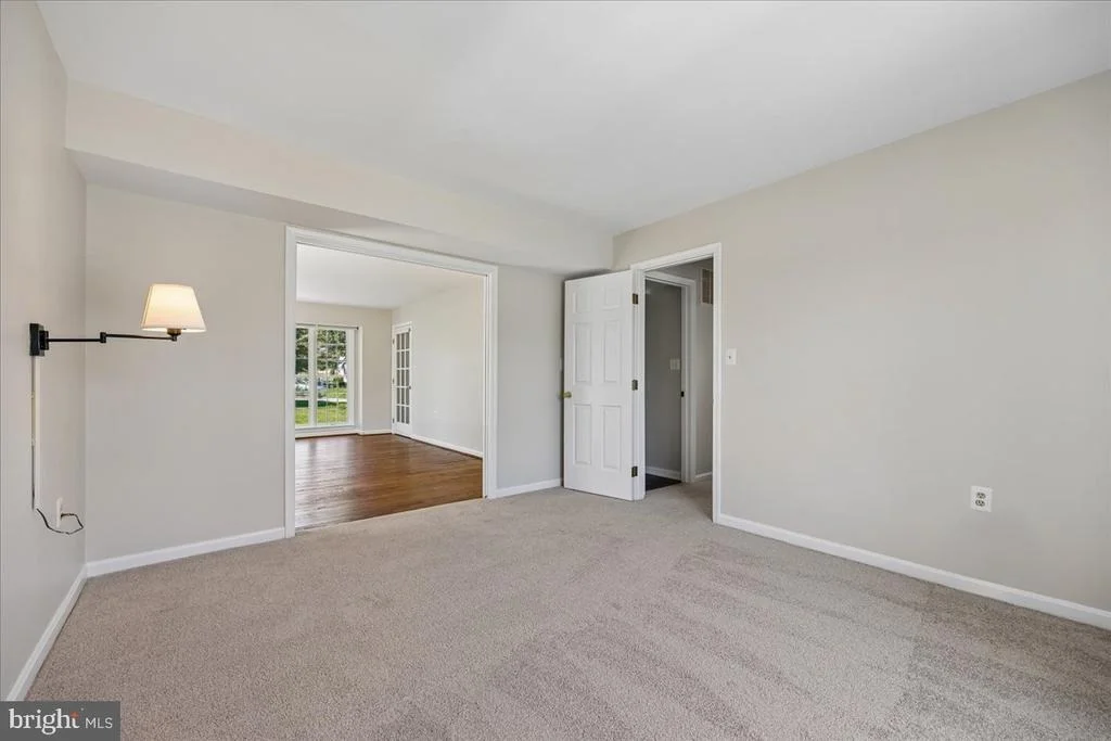 Photo of 8009 STONE RIDGE DRIVE