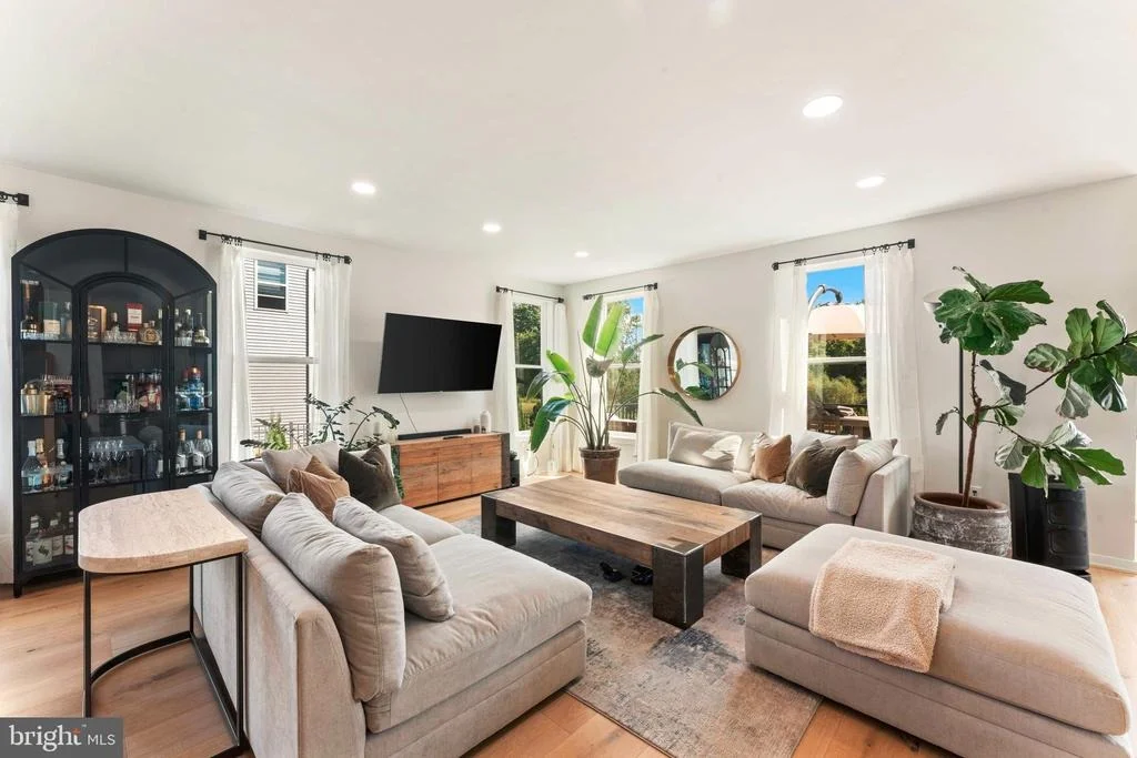 Photo of 1192 HARPER DRIVE